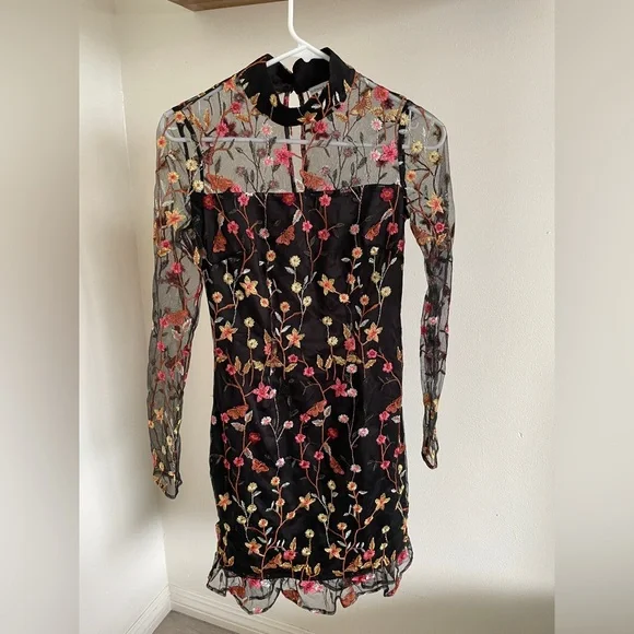 Revolve Donna Mizani Bettie Dress Black Embroidered Floral Mockneck (XSmall) - Picture 4 of 10